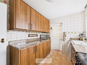 Photo 11- click for photo gallery